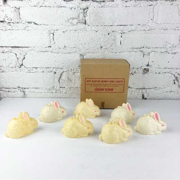 Vintage Lillian Vernon Easter Bunny String Light Covers #4674 - Picture 1 of 2